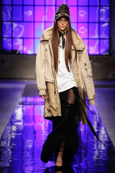 Look 23